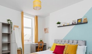 4 camere, ferro/asse da stiro, Wi-Fi gratuito, lenzuola