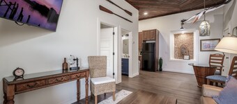 Ship Style Luxury Downtown, Boat Trailer Parking!