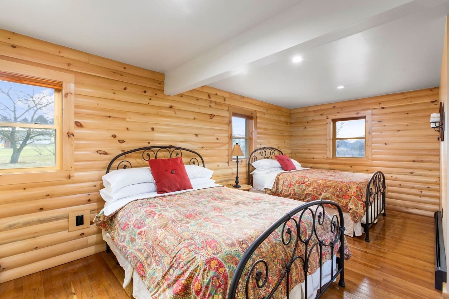 2 Schlafzimmer, Bügeleisen/Bügelbrett, kostenloses WLAN, Bettwäsche