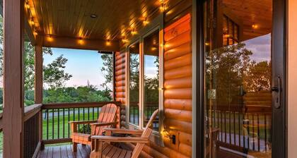 Cozy Log Cabin w/ HOT TUB under gazebo, fire pit, game room, and mountain views!
