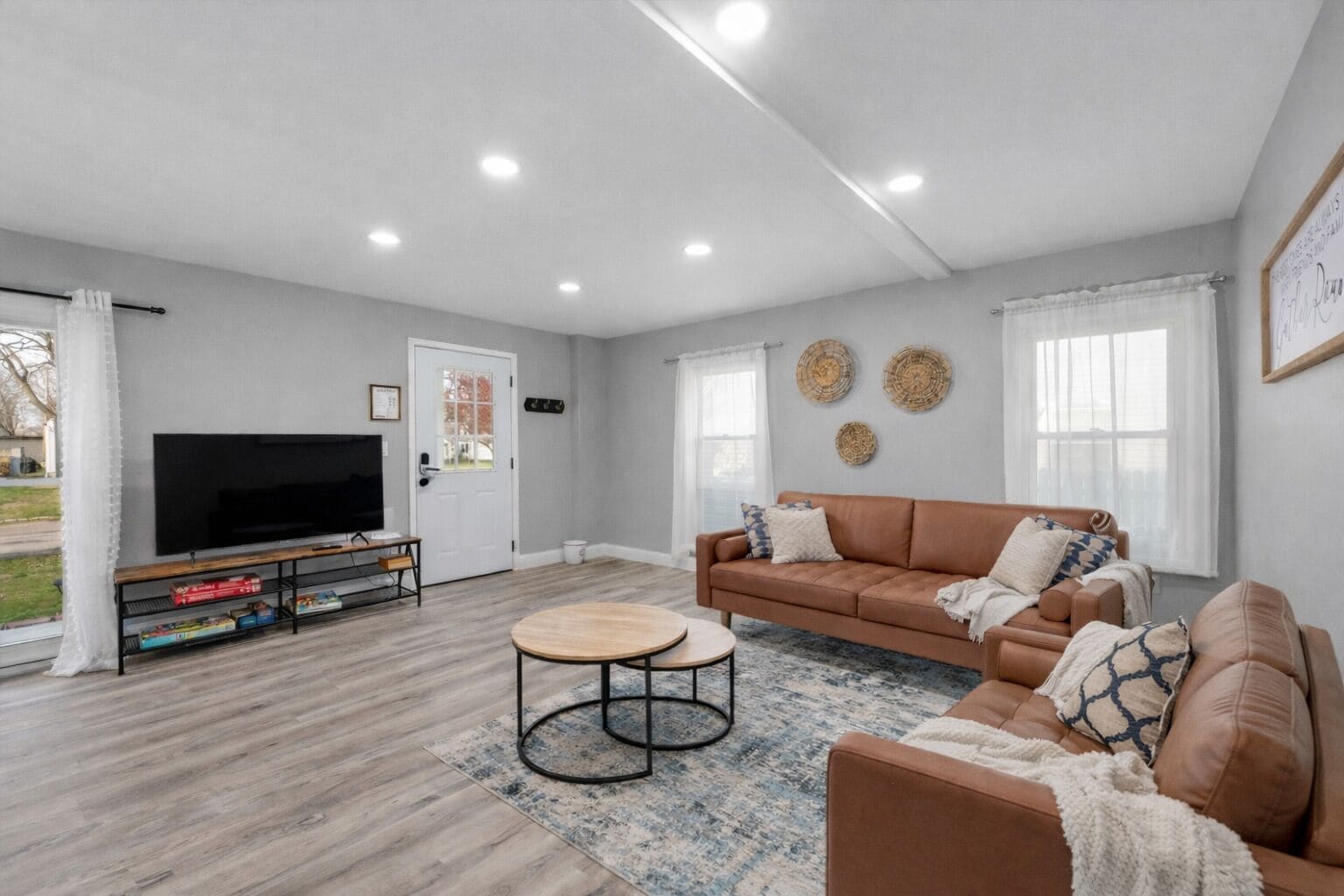TV