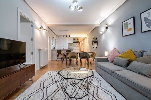 GuestReady - Modern apartment in the center