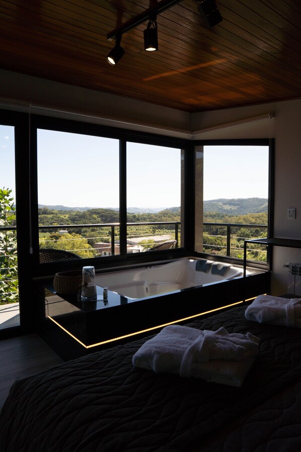 1 bedroom, premium bedding, pillowtop beds, minibar - Döra Enoturismo (Bento Gonçalves)