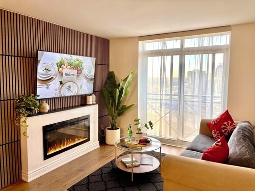 Spacious 3 Bedroom 2 Bath Condo in Toronto