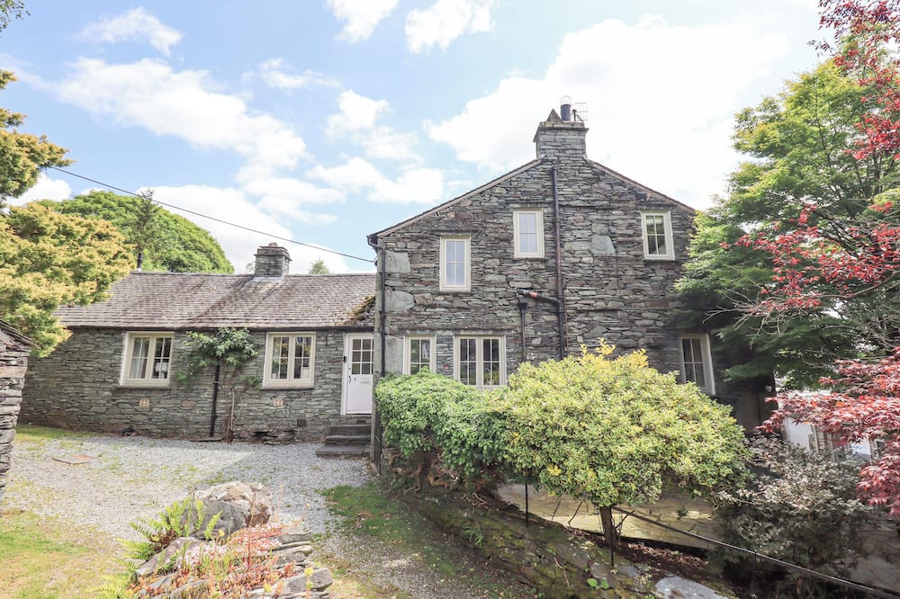 St Giles - Elterwater