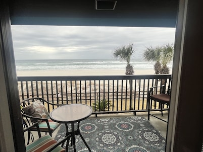 #215 Polynesian Village RIGHT BY PIER PARK