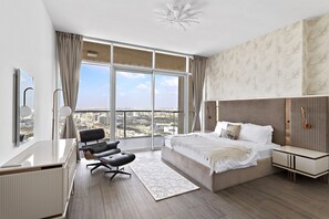 4 bedrooms, iron/ironing board, free WiFi, bed sheets - Magical 4BR Penthouse with Spacious Terrace (Dubai)