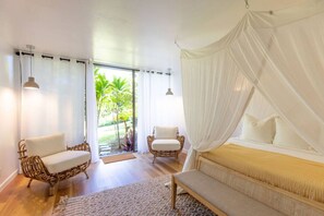 1 bedroom, desk, iron/ironing board, travel crib - SEArider TWO at Turtle Bay (1 bedroom / 1 bath) (Kahuku)