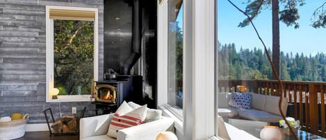 Smart TV, fireplace, offices