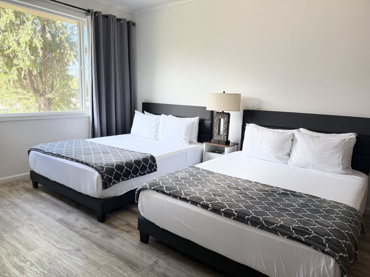 1 bedroom, desk, iron/ironing board, travel cot