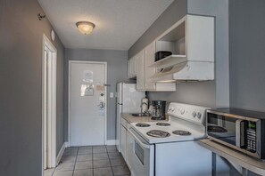 Fridge, microwave, oven, stovetop - Beautifully Updated Ocean View Studio! Sea Mist 50503 (Myrtle Beach)