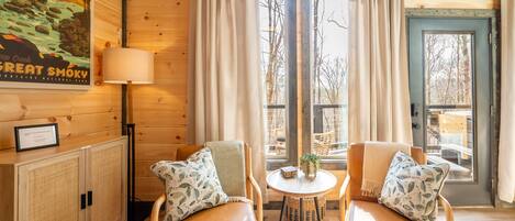 Smart TV, fireplace, video games