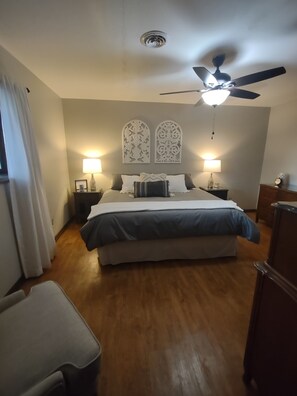6 habitaciones, cuna de viaje, wifi y ropa de cama 