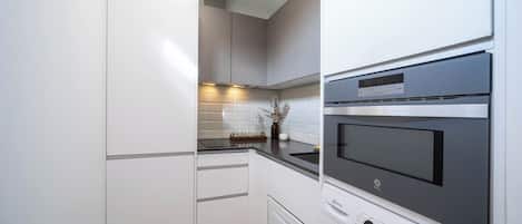 Fridge, microwave, oven, dishwasher