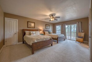 4 bedrooms, iron/ironing board, free WiFi, bed sheets
