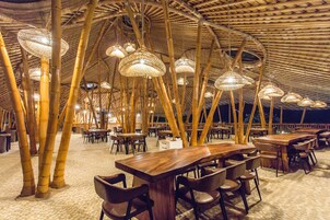 Ilmainen päivittäinen mannermainen aamiainen 