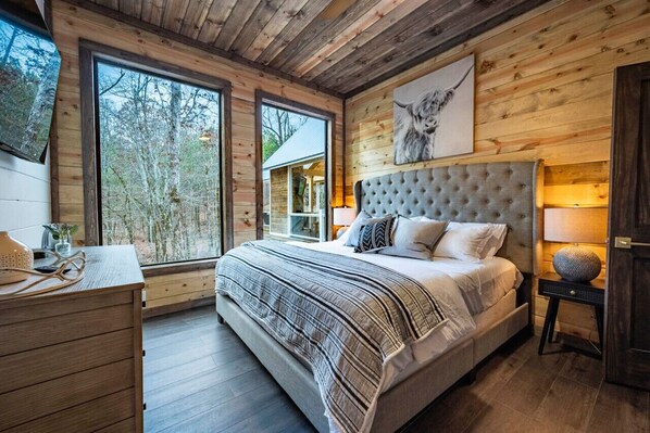 4 habitaciones, cuna de viaje, wifi gratis y ropa de cama 