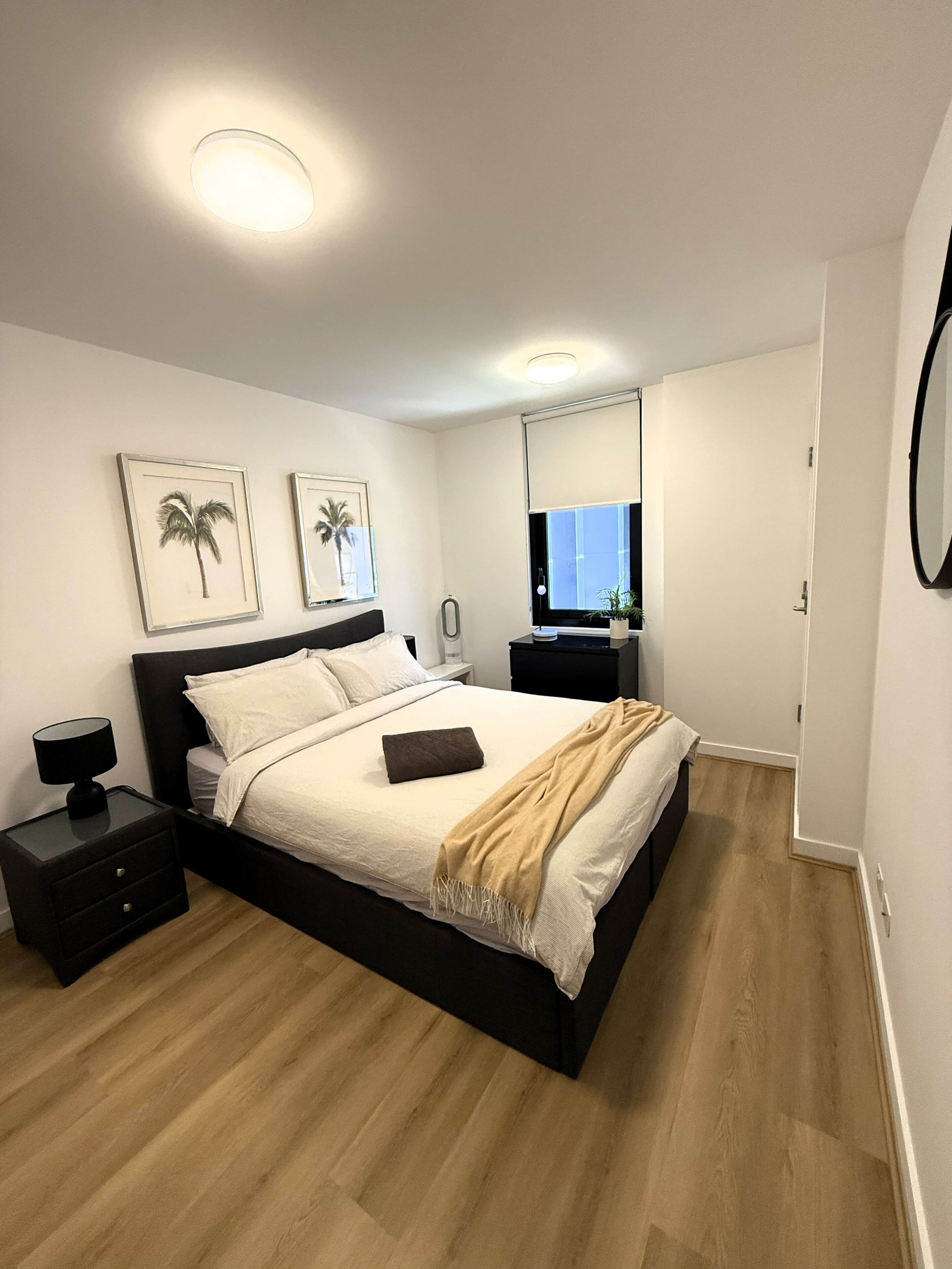 2 bedrooms, iron/ironing board, WiFi, wheelchair access