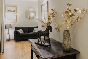 Interior - Apartments Florence -	Ariento Deluxe 6  (Firenze)