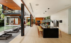 5 Bedroom Pool Villa | Exterior - Villa Svarga (Denpasar)