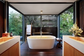 5 Bedroom Pool Villa | Bathroom - Villa Svarga (Denpasar)