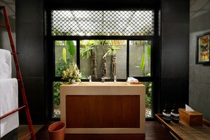 Exterior - Villa Svarga (Denpasar)