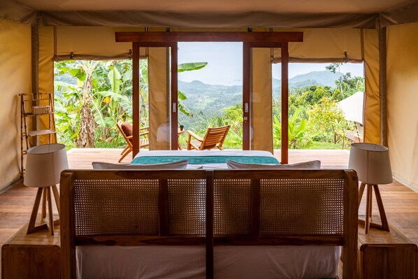 In-room safe, free WiFi, bed sheets - Kaura Bali (Manggis)