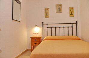 2 makuuhuonetta, Wi-Fi, vuodevaatteet