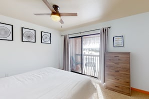 2 bedrooms, Internet, bed sheets