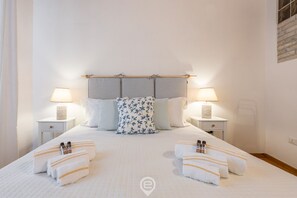 3 bedrooms, WiFi, bed sheets