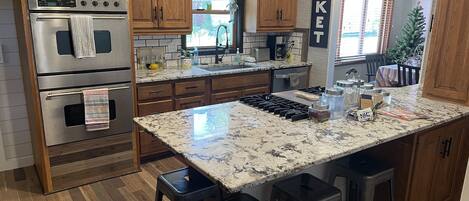 Microwave, oven, stovetop, dishwasher