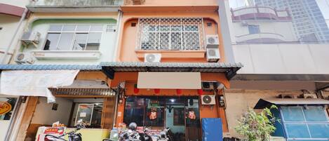 Façade de l’hébergement