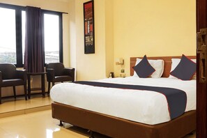 Free WiFi, bed sheets - Collection O 91409 Hotel Fiducia Otista 153 - 157 (Jakarta)