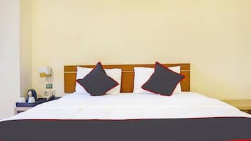 Free WiFi, bed sheets