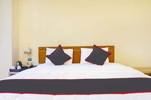 Free WiFi, bed sheets