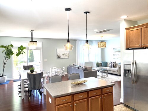 Cary Family and Pet House