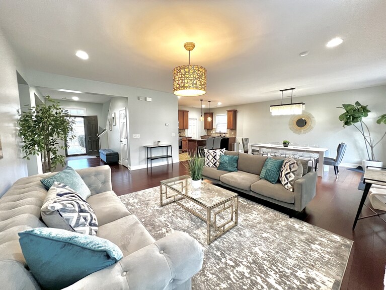 Cary Family And Pet House - Apex, NC