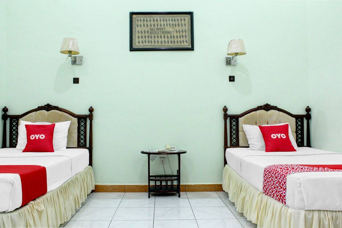 Habitación Deluxe con 2 camas individuales | Wifi gratis y ropa de cama