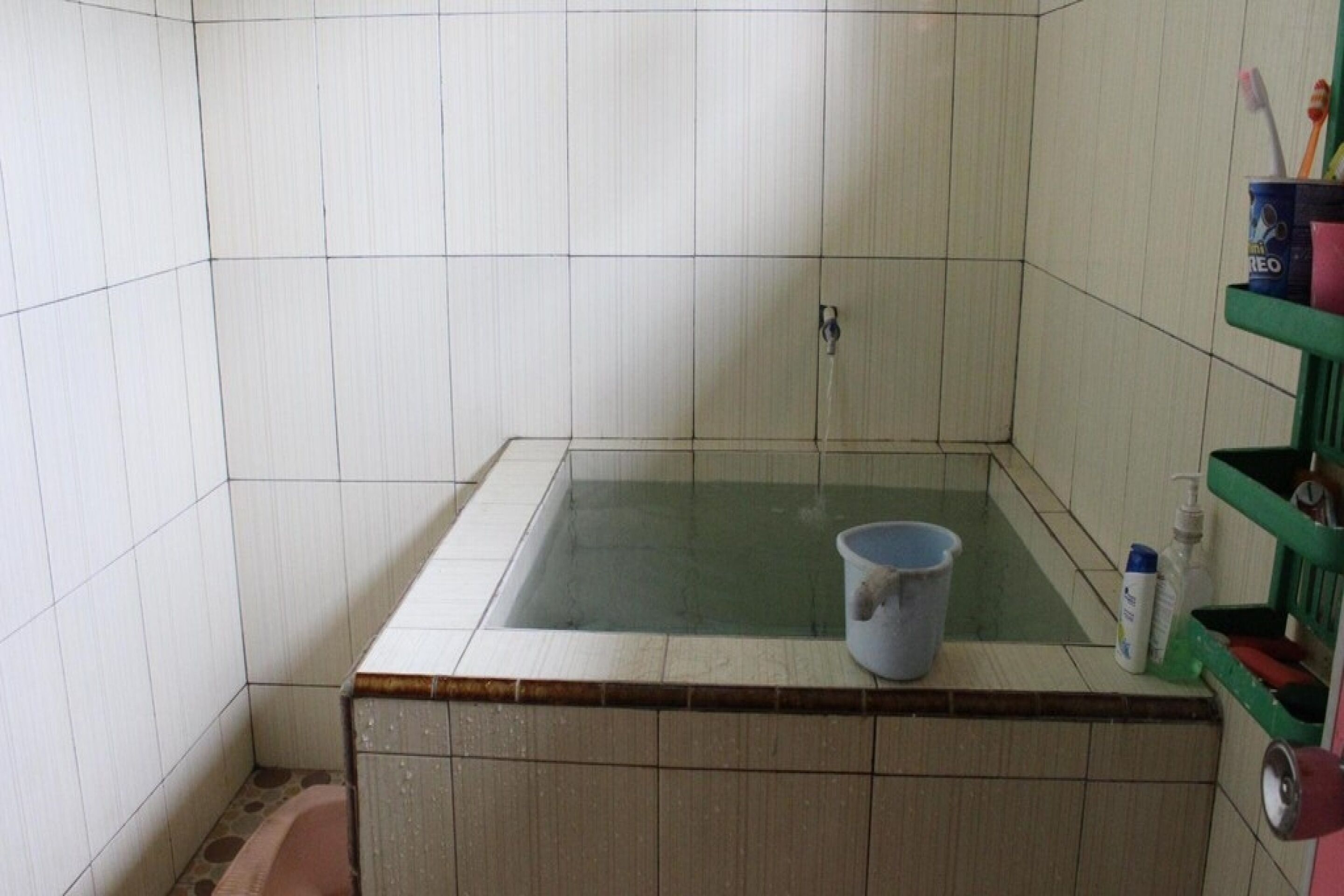 Dobbeltrom | Bad | Dusj, håndklær og toalettpapir