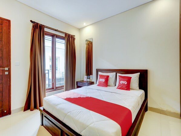 Free WiFi, bed sheets