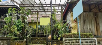 OYO Homes 90984 Kampung Wisata Ekologi Puspa JagadNearGunung Kelud