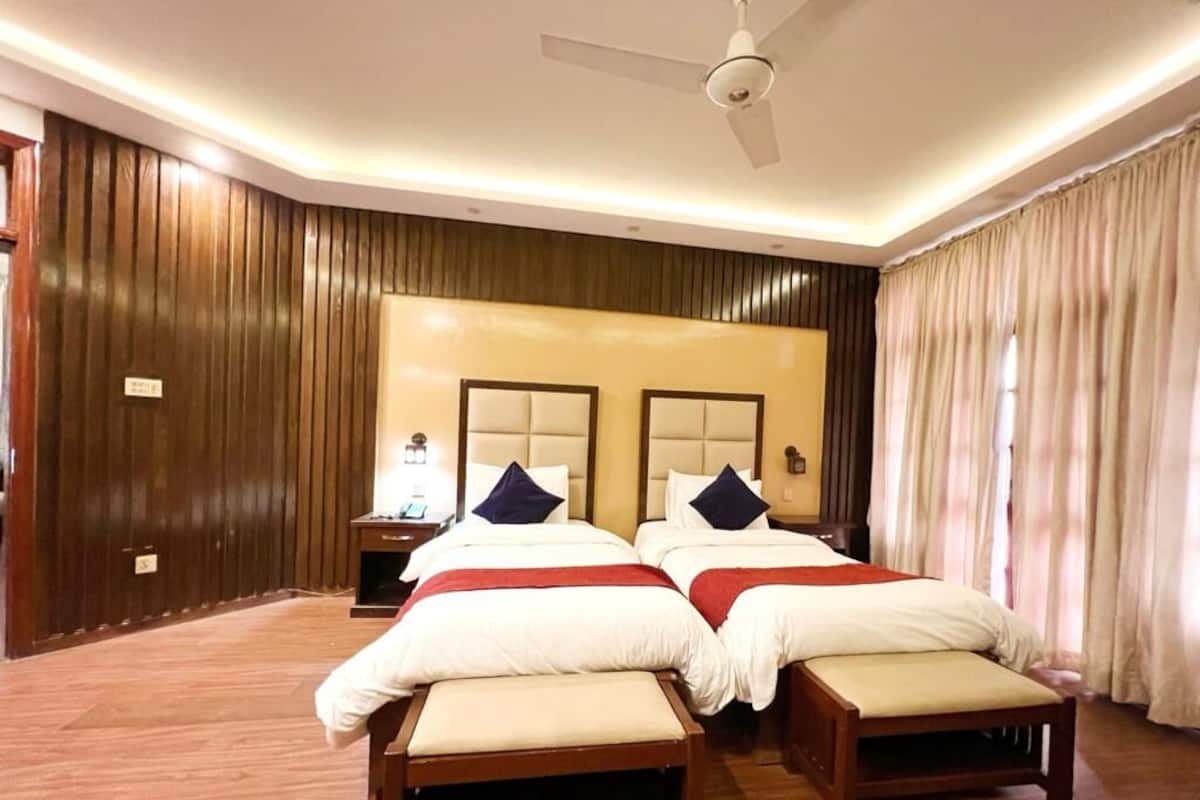 Deluxe Studio Suite