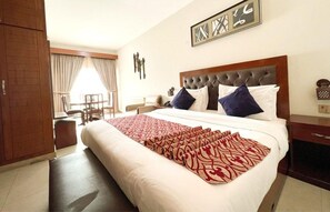 Deluxe Room | WiFi - Punjab Hut Resorts  (Murree)
