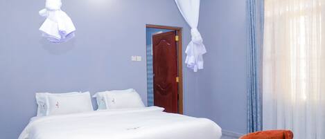 Deluxe-Doppelzimmer | Schreibtisch, kostenloses WLAN, Bettwäsche