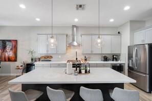 Microwave, oven, stovetop, dishwasher