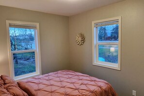 3 bedrooms, desk, free WiFi