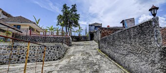 OYO Life 91116 Pelangi Residence Syariah