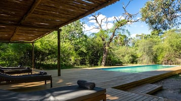 Piscina externa