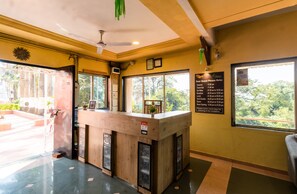 Reception - Saga Resort (Jaoli)