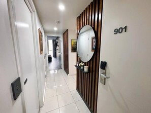 Apartamento com design assinado | 2 quartos, individualmente decorados, individualmente mobiliados